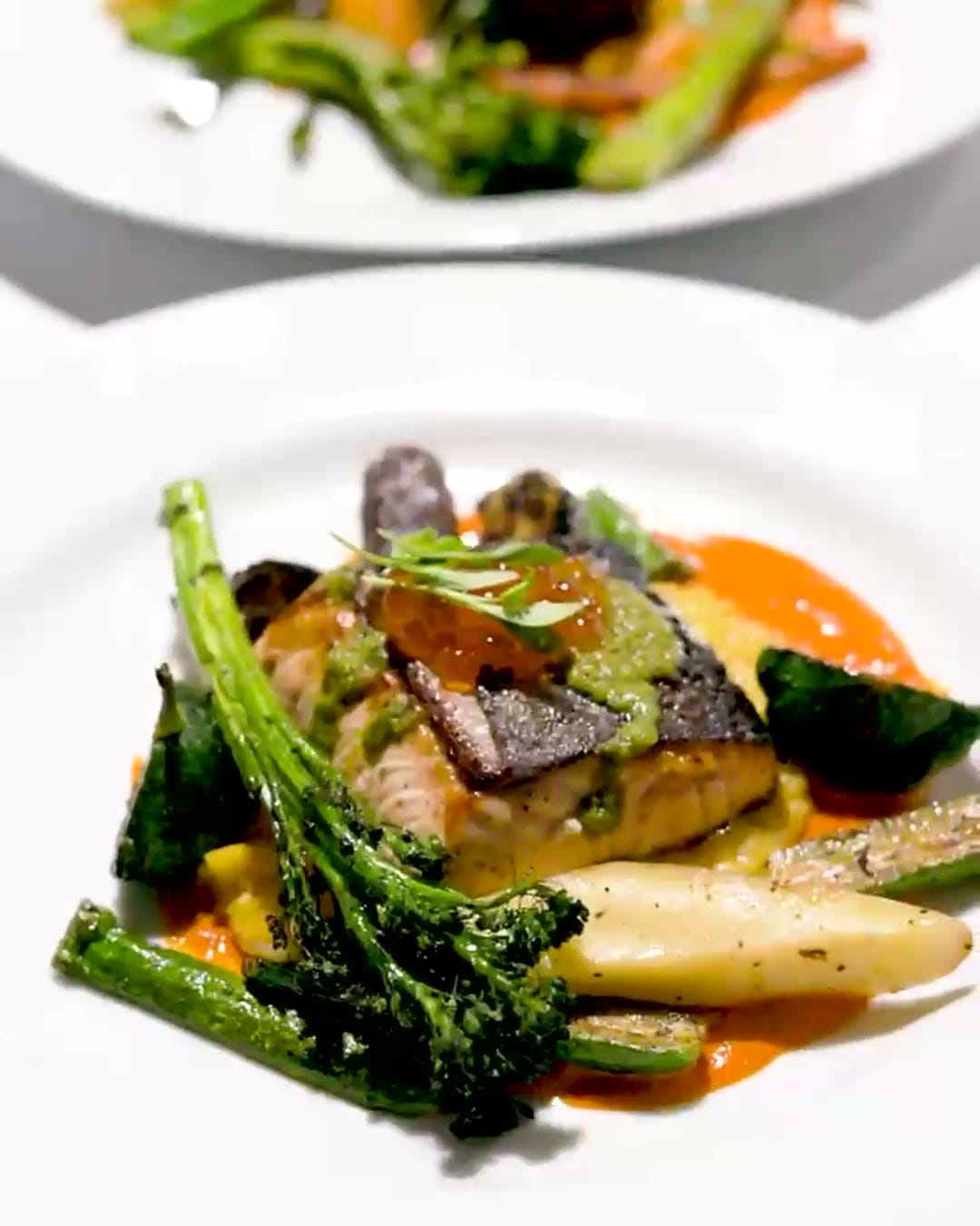 Seared fish with broccolini